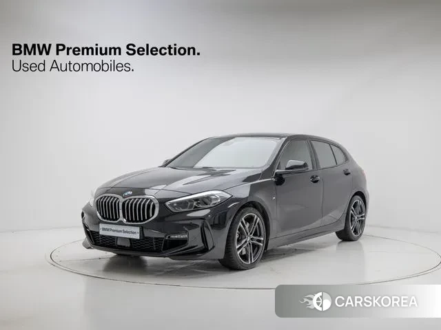 BMW 1 Series (F40) 2023 Черный из Кореи