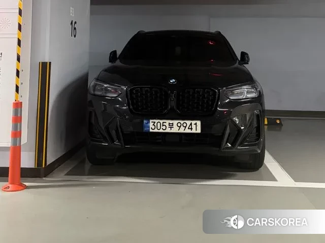 BMW X4 (G02) 2024 Черный из Кореи