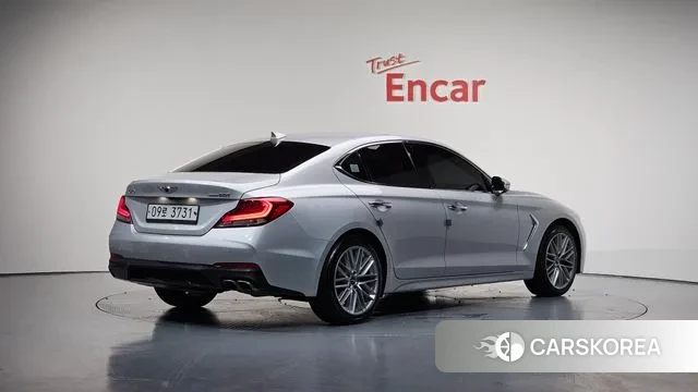 Genesis G70 2018 Серебряный из Кореи