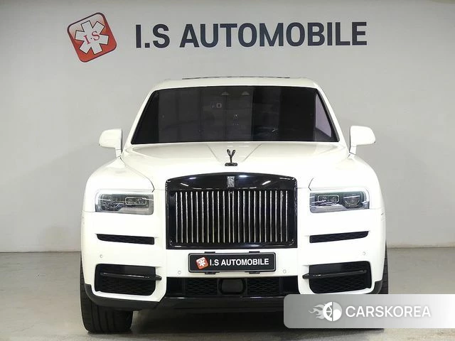 Rolls-Royce Cullinan 2021 Белый из Кореи