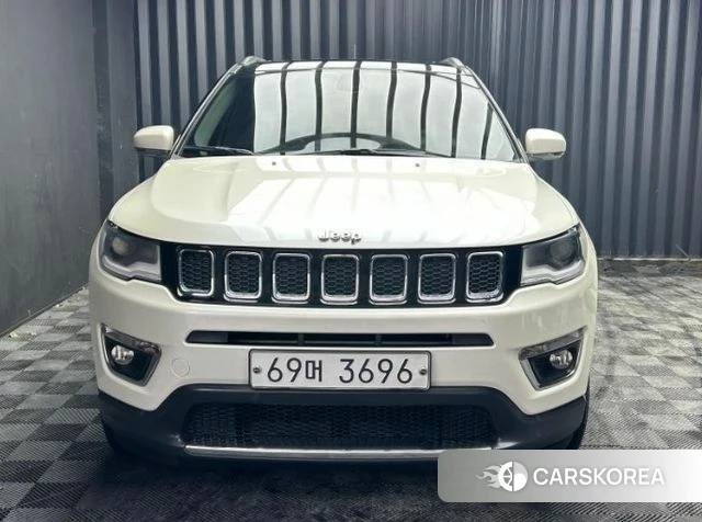 Jeep Compass 2nd Generation 2019 Белый из Кореи