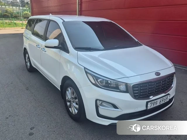 Kia The New Carnival 2019 Белый из Кореи