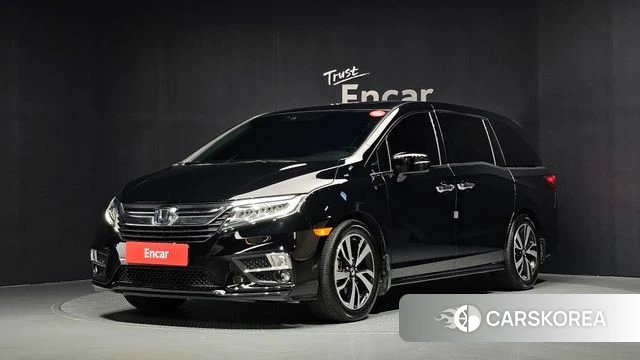 Honda Odyssey 2018 Черный из Кореи