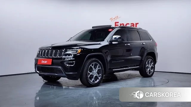 Jeep Grand Cherokee 2019 Черный из Кореи