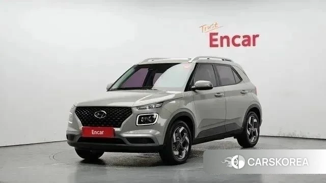 Hyundai Venue 2021 Серебристо-серый из Кореи