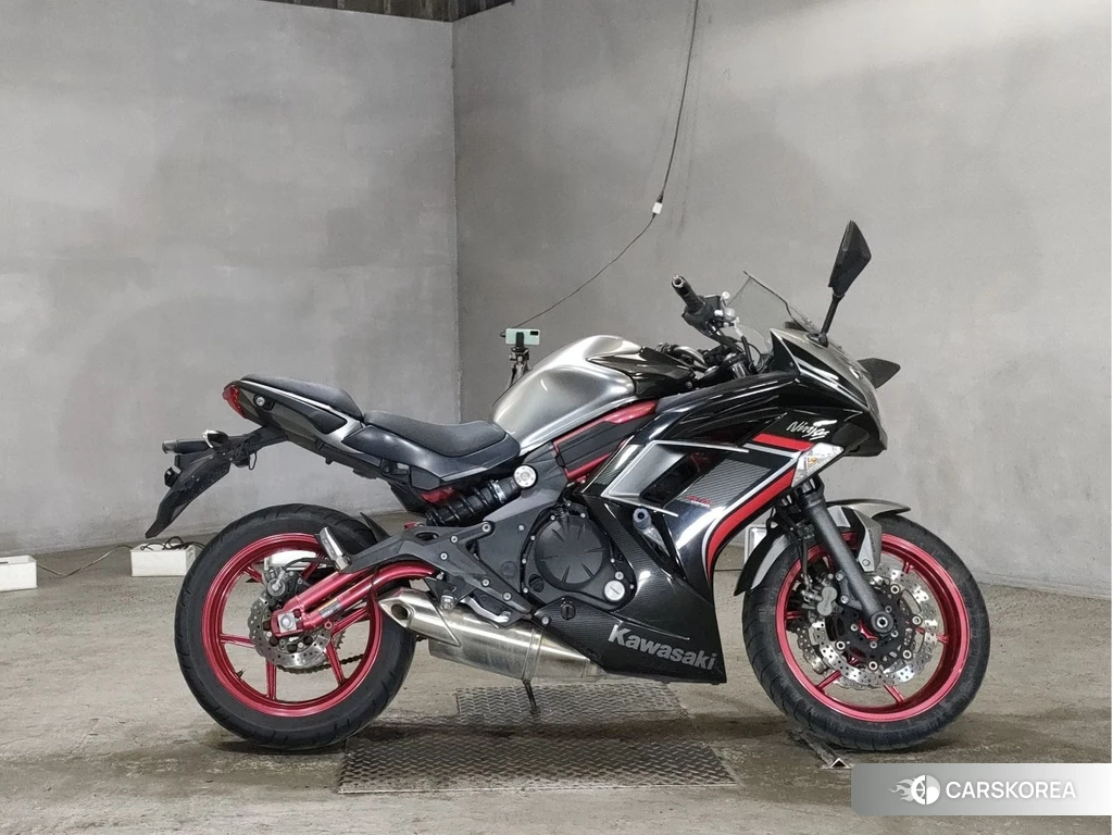 Проданный Kawasaki NINJA 400 2018 из Японии