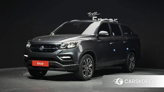 Ssangyong Rexton Sports 2020 Серый из Кореи