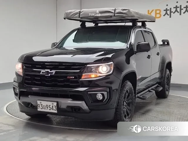 Chevrolet (GM Daewoo) Real New Colorado 2022 Черный из Кореи
