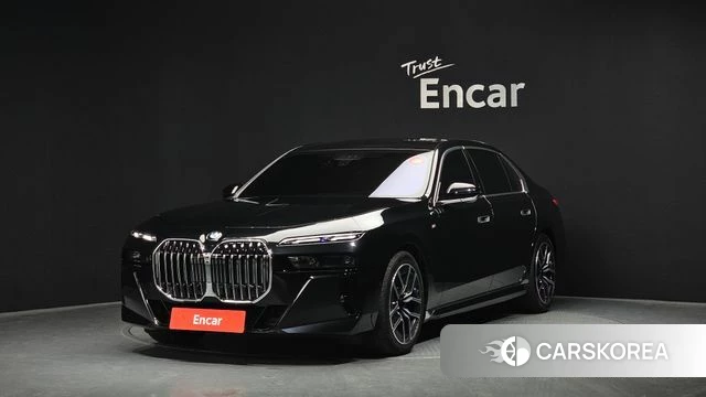 BMW 7 Series (G70) 2025 Черный из Кореи