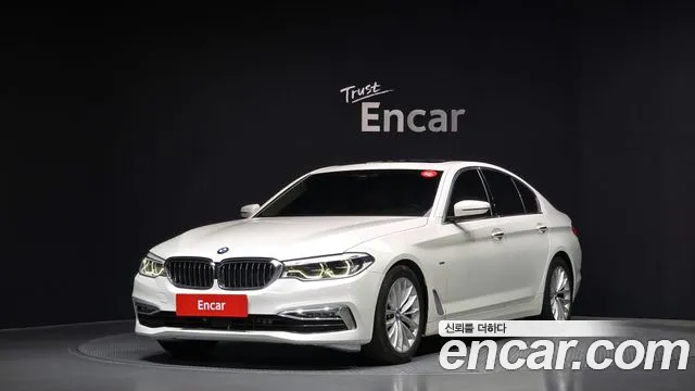 BMW 5 Series (G30) 2018 Белый из Кореи
