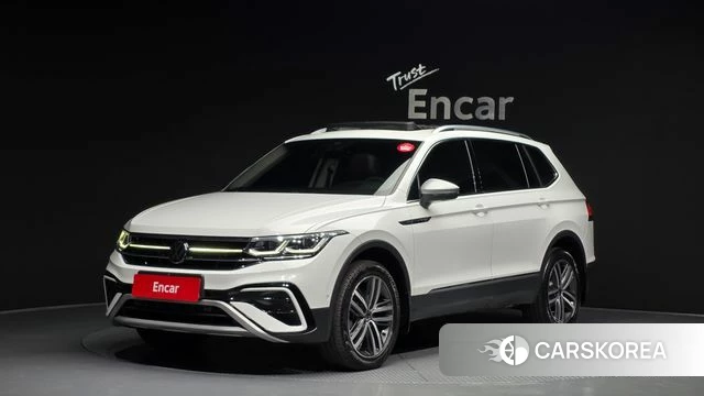 Volkswagen Tiguan Allspace 2022 Белый из Кореи
