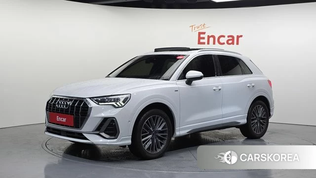 Audi Q3 (F3) 2023 Белый из Кореи