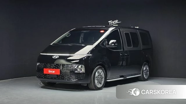 Hyundai Staria 2025 Черный из Кореи