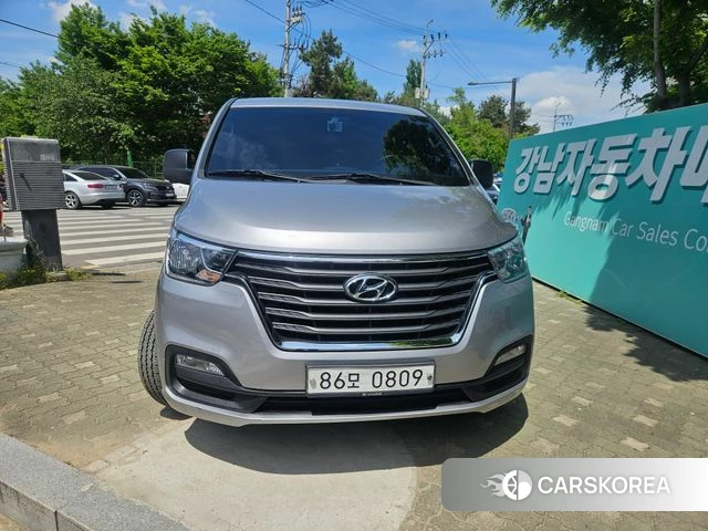 Hyundai The New Grand Starex 2018 Серебряный из Кореи