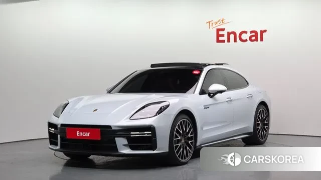 Porsche Panamera (972) 2024 Белый из Кореи