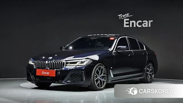 BMW 5 Series (G30) 2023 Черный из Кореи