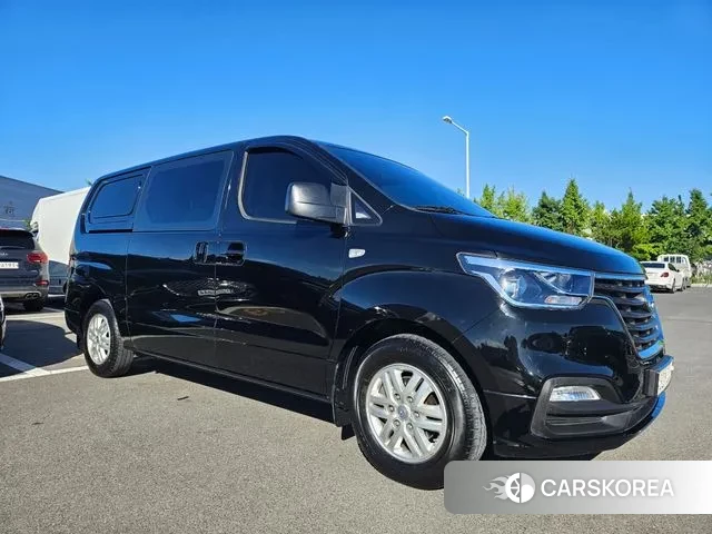 Hyundai The New Grand Starex 2020 Черный из Кореи