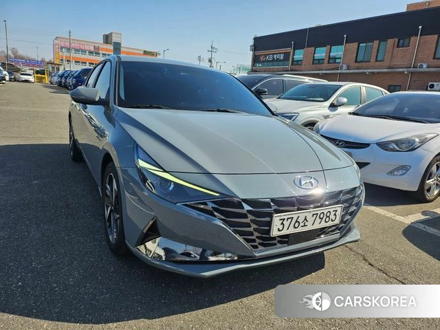 Hyundai Avante (CN7) 2021 Серебристо-серый из Кореи