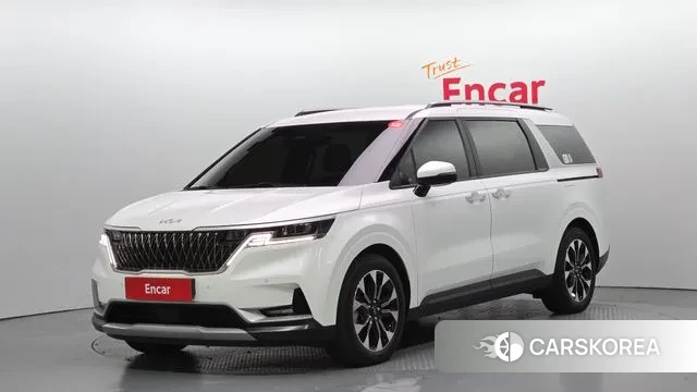 Kia Carnival 4th generation 2023 Белый из Кореи