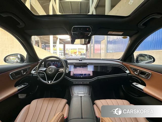Mercedes-Benz E-class PHEV 2024 Черный из Китая