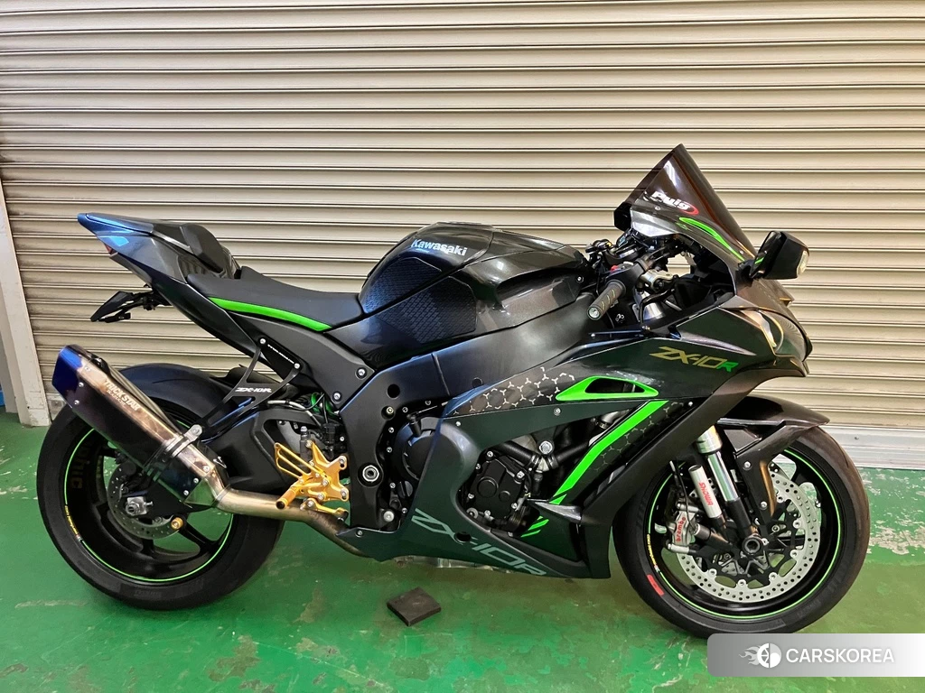 Проданный Kawasaki ZX-10R NINJA SE 2019 из Японии, фото 2