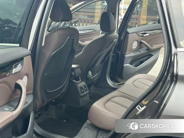 BMW X1 2022 Темно-серый из Китая