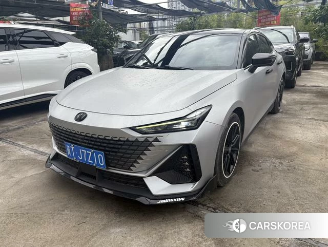 Chang'an UNI-V 2023 Темно-серый из Китая
