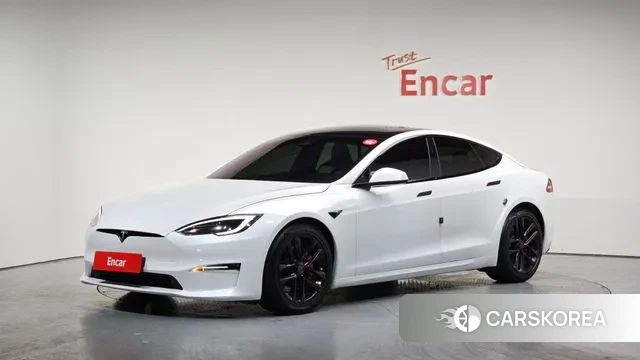 Tesla Model S 2023 Белый из Кореи