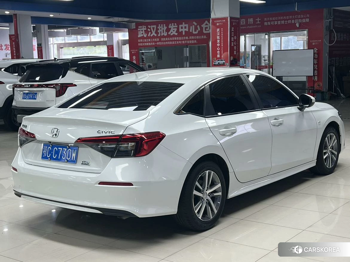 Honda Civic 2021 Белый из Китая