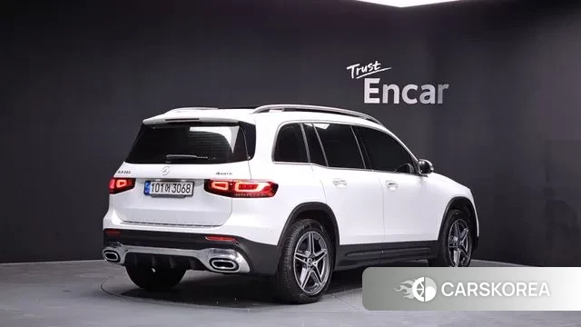 Mercedes-Benz GLB-Class X247 2021 Белый из Кореи