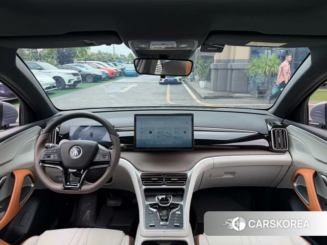 BYD Song Pro DM 2023 Серебристо-серый из Китая