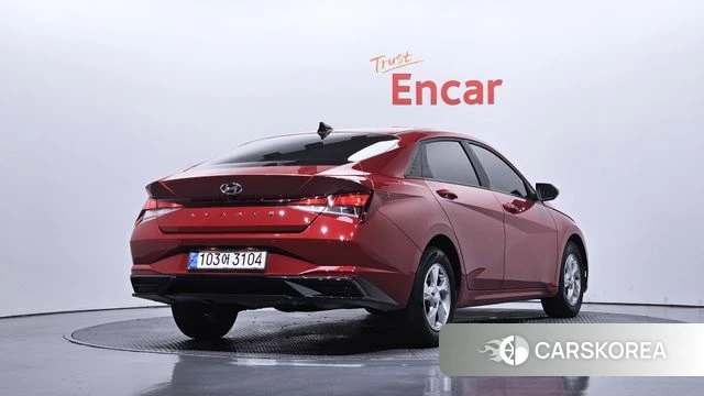 Hyundai Avante (CN7) 2023 Красный из Кореи