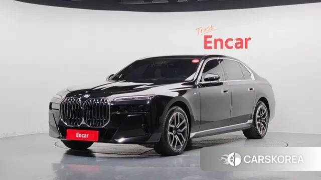 BMW 7 Series (G70) 2024 Черный из Кореи