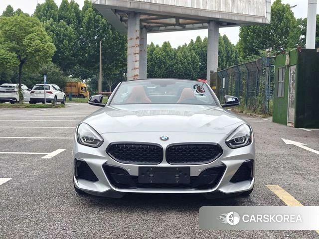 BMW Z4 2023 Серебристо-серый из Китая