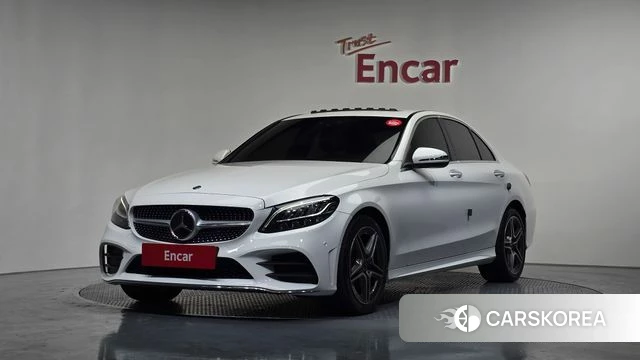 Mercedes-Benz C-Class W205 2021 Белый из Кореи