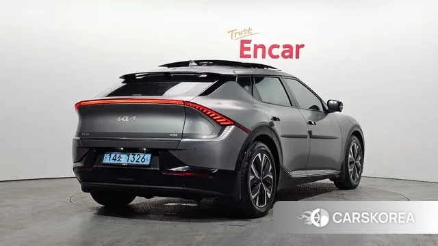 Kia EV6 2021 Серый из Кореи