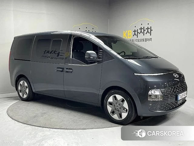 Hyundai Staria 2024 Серый из Кореи