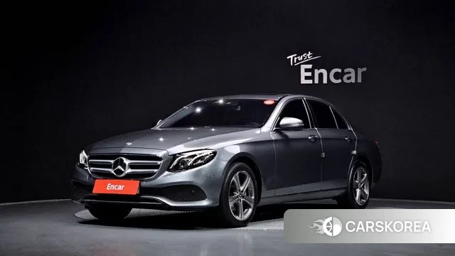 Mercedes-Benz E-Class W213 2018 Серый из Кореи