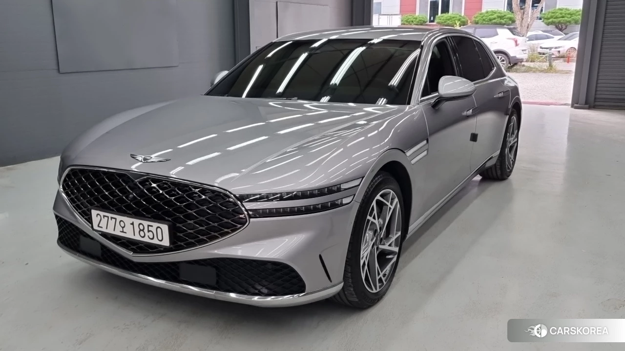 Genesis G90 (RS4) 2023 Серебряный из Кореи