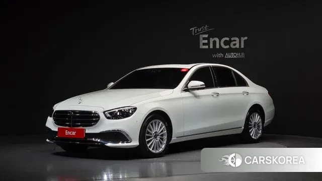 Mercedes-Benz E-Class W213 2023 Белый из Кореи