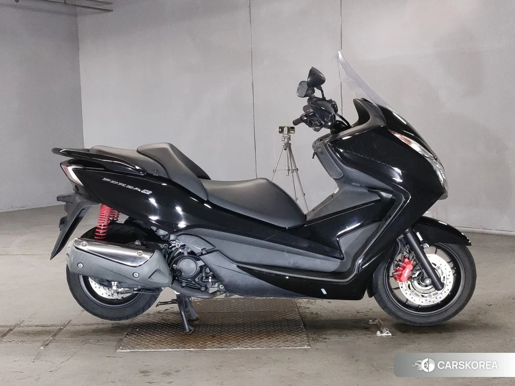 Проданный Honda FORZA 2013 из Японии, фото 2