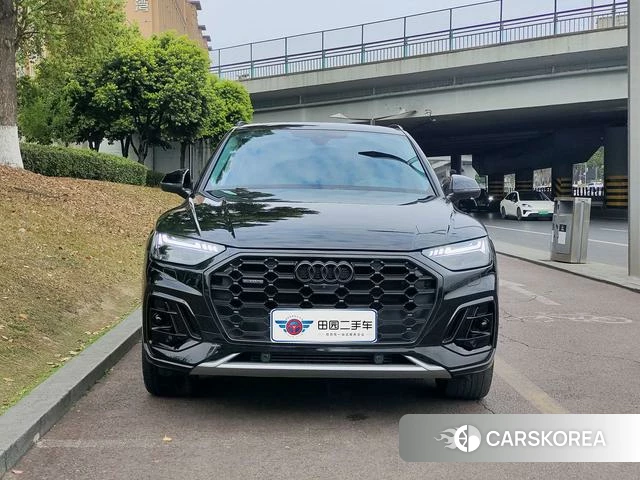 Audi Q5L 2023 Черный из Китая