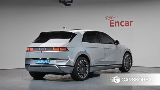 Hyundai Ionic 5 2021 Серебристо-серый из Кореи