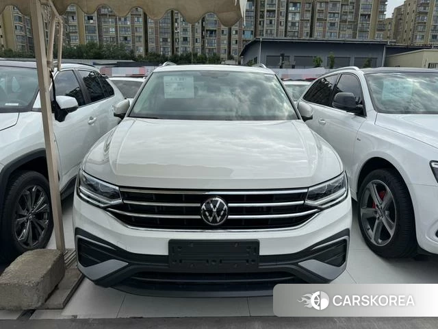 Volkswagen Tiguan L 2022 Белый из Китая