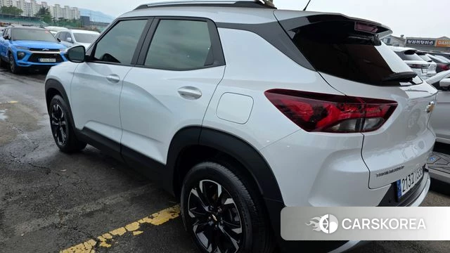 Chevrolet (GM Daewoo) Trailblazer 2023 Белый из Кореи