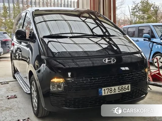 Hyundai Staria 2021 Черный из Кореи