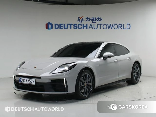 Porsche Panamera (976) 2026 Серебристо-серый из Кореи