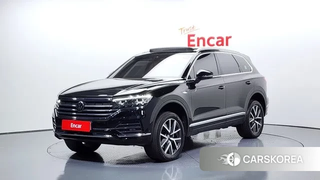 Volkswagen Touareg 3rd generation 2023 Черный из Кореи