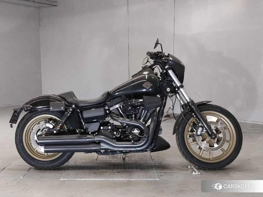 Проданный Harley-Davidson Dyna Low Rider FXDLS1800 2017 из Японии, фото 2