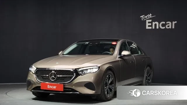 Mercedes-Benz E-Class W214 2025 Песочный из Кореи